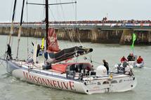 Vendée Globe :Jean-Baptiste Dejeanty (Groupe Maisonneuve), 26e à 2103 milles du leader