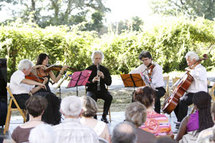 Abbaye de la Grainetière: concert de la famille Bardon le lundi 15 août à 16h00